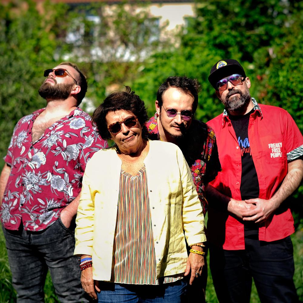 Rita Macedo & Jambu Boys